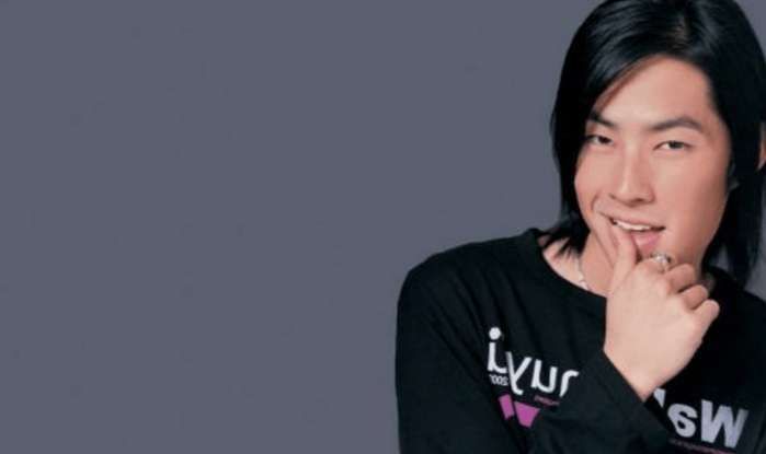 吴建豪微博赞扬迪丽热巴, 网友表示她的CP真不