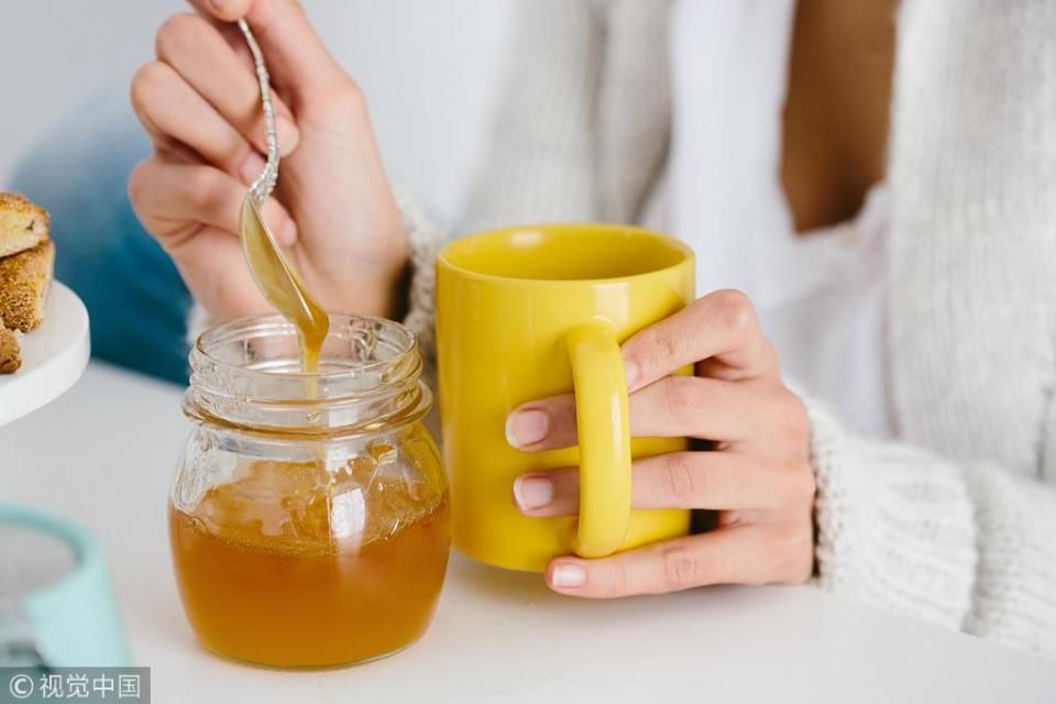 男人喝蜂蜜好在哪?绿范公子告诉你为什么蜂蜜