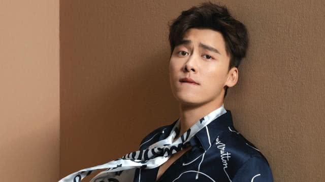 李易峰新剧来袭,女配郑爽关晓彤陈妍希,网友:女