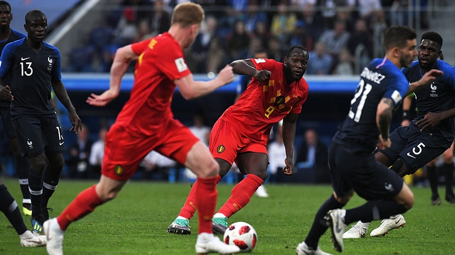 法国队防线存隐患 成熟度他们仍不及比利时 法国队防线存隐患 成熟度他们仍不及比利时