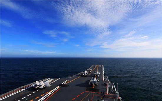 中美海军怼上了?辽宁舰过台湾海峡被美舰跟踪