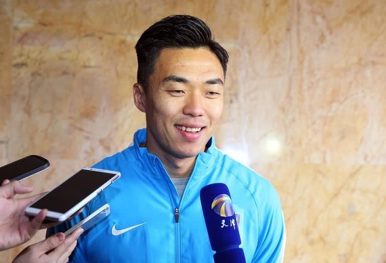 33岁C罗体测结果:体脂7%如20岁!赵旭日:球员