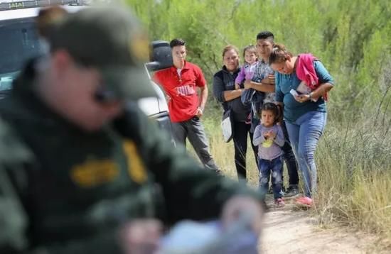 美国频繁退群,原来有大事发生…