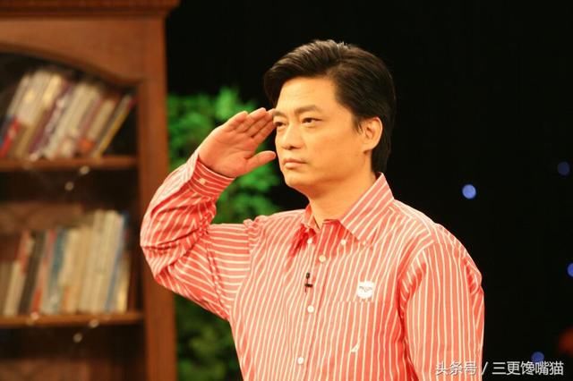 又一名人重磅支持崔永元,只说了八个字,刀刀见