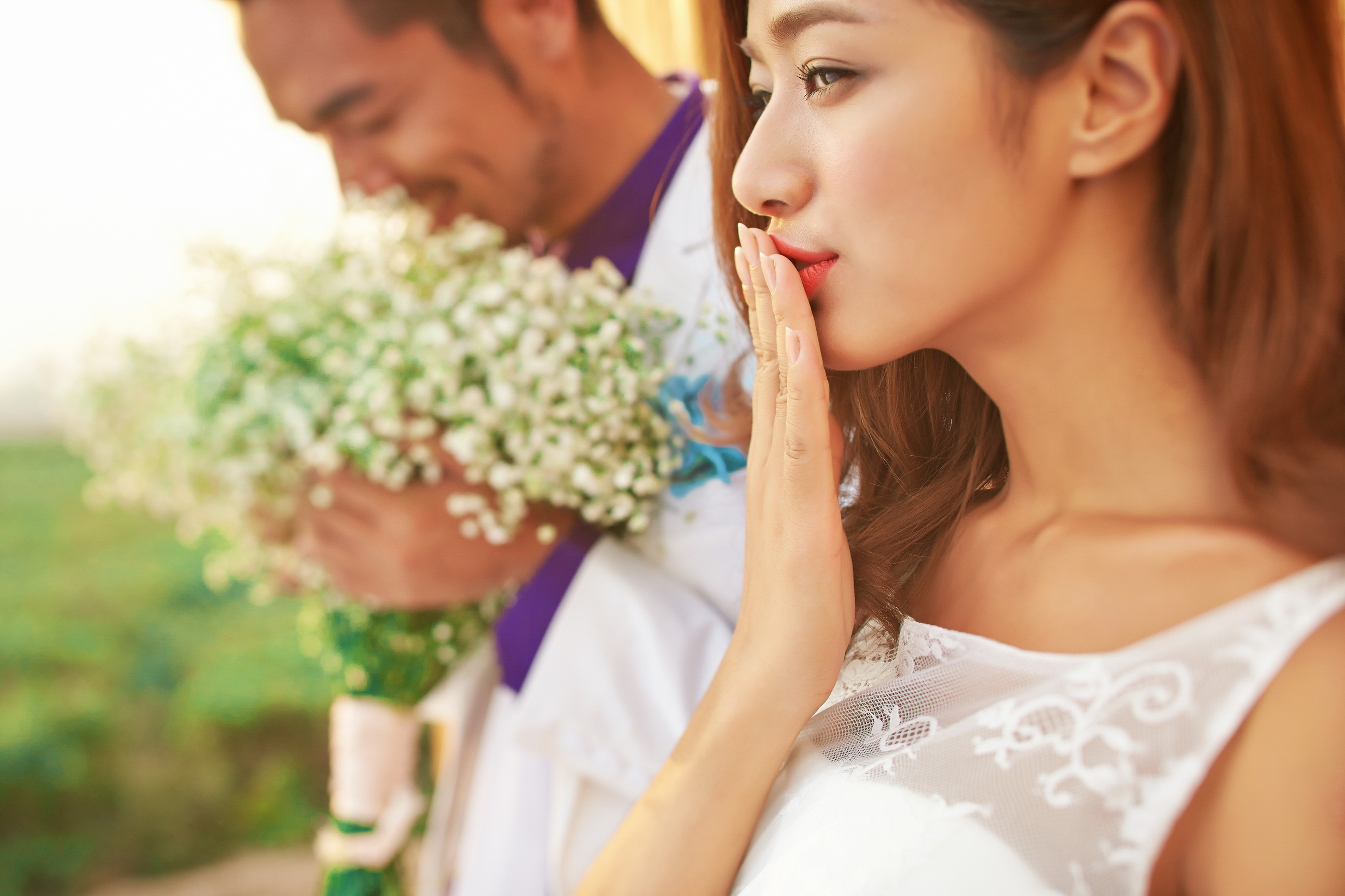 愚蠢的女人挽留男人,聪明的女人解放男人