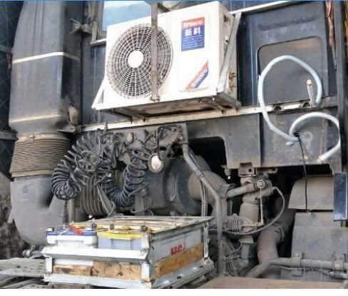 为什么现在路上好多半挂大货车驾驶室背后装着