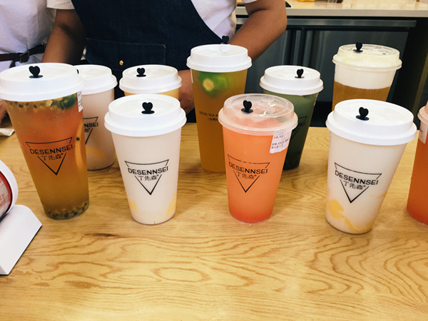 奶茶店的卫生许可证该怎么办理?