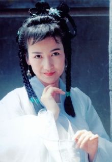 25年前《白蛇传》幕后照,赵雅芝敬业,叶童调皮