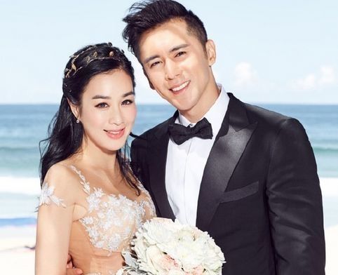 "头婚不幸,二婚受宠"的4大女星:第4位被宠的生活不能自理!