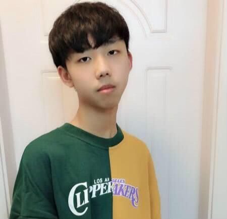 电竞:斗鱼一哥XDD惨遭合伙人围堵无奈报警,网