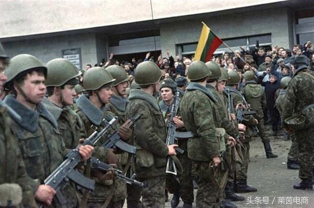 苏联加盟共和国中,最先宣布独立的国家,也最恨