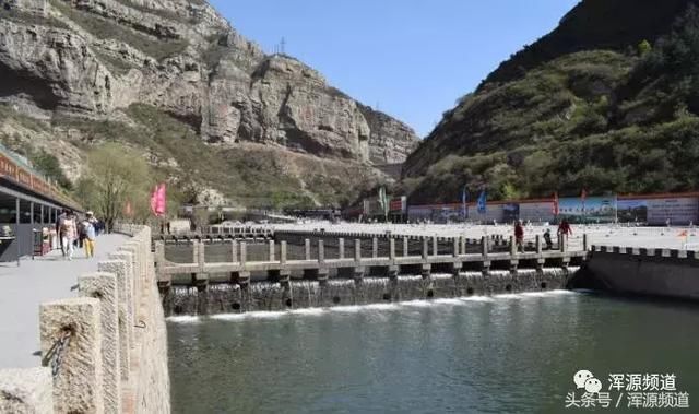 五一出访去哪里,恒山古刹悬空寺