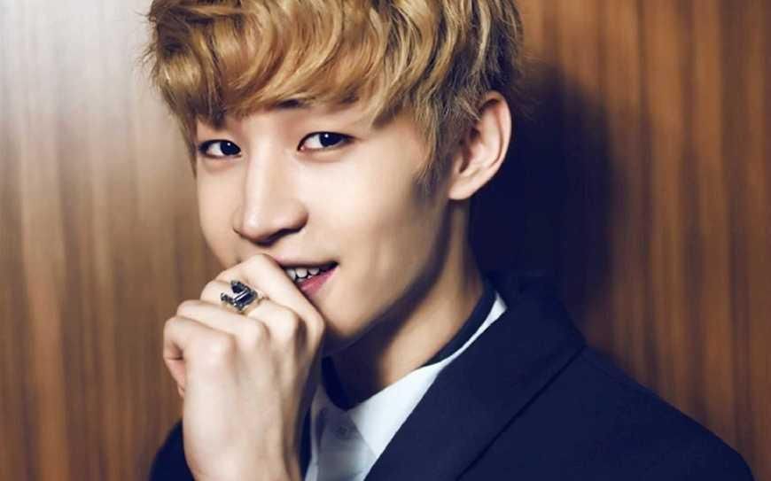 被误以为是韩国人,与王力宏是校友,时隔多年,因