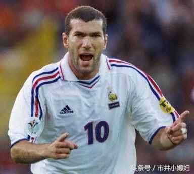 英媒评出足球史上10大球星,骨灰级球迷才认得