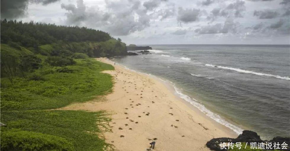 太平洋上最诡异的岛屿,不管白天黑夜,哭哭啼啼