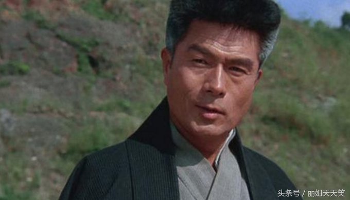 国际功夫巨星排行:成龙未进前十,他却是第二?