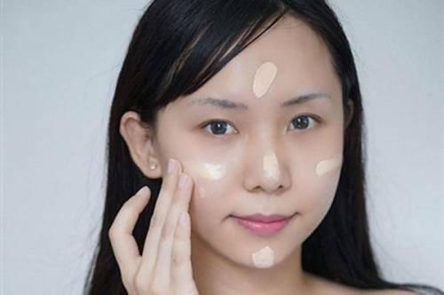 夏天化妆先涂隔离还是防晒?顺序都颠倒了,难怪