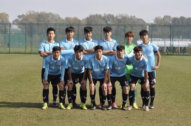 中国金球奖名单透射大连足球没落原因 人才外