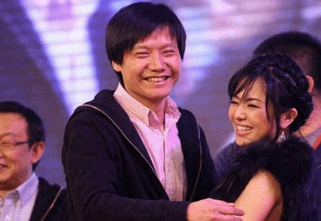 雷军晒小米8牛X的续航时间,网友一句话给出