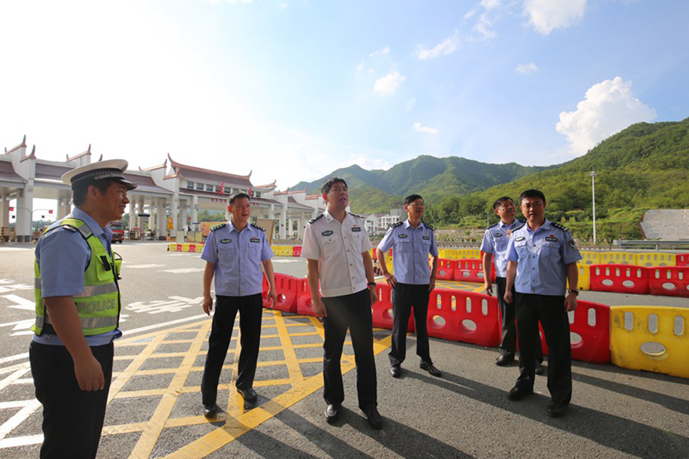 副市长,公安局长陈育煌到宁化,建宁调研督导公安重点工作