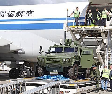 白俄罗斯与中国关系良好,其军队中装备了不少