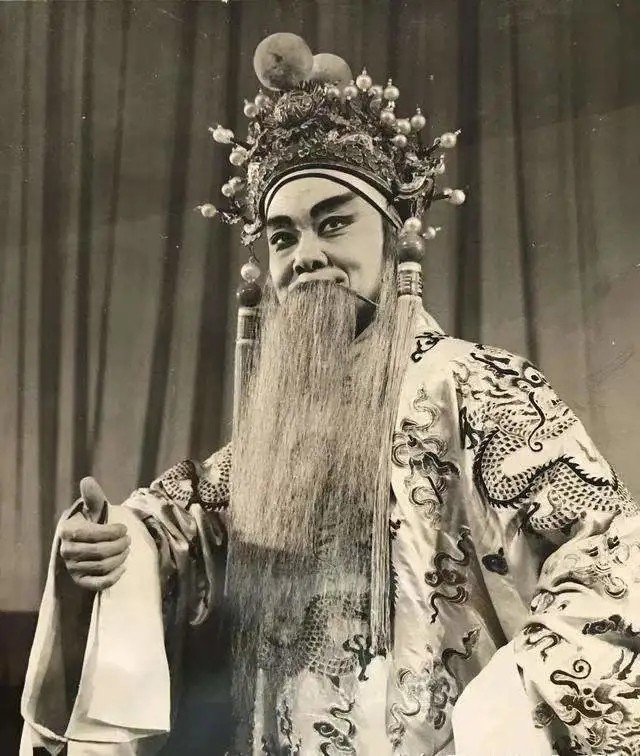 即将播出 | 《国粹 》"水路戏路"河南豫剧院之鼎立中原