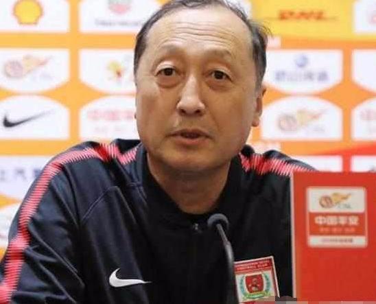 世界足球俱乐部教练排名:吴金贵陈金刚上榜,李