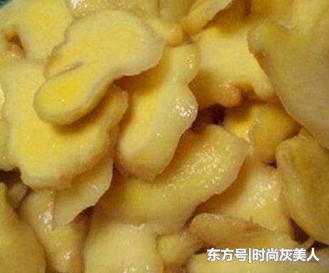 老中医病逝前留下养颜秘方,生姜晚上敷脸祛斑