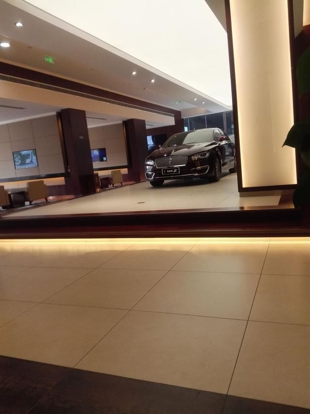 林肯MKZ提车半个月的感受及提车作业,车主:缺