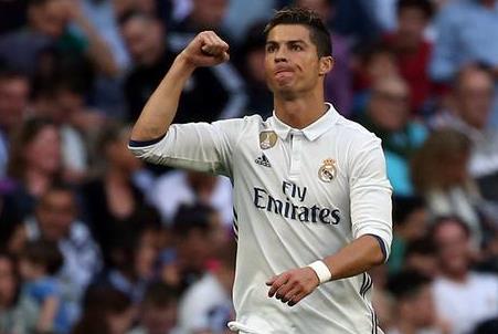 勇士悍将疑似垫脚惹争议 扎扎:这锅我不背