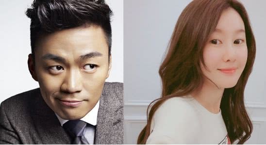 王宝强冯清疑同居?豪车接送深夜同回公寓(图1) 王宝强冯清疑同居?豪车接送深夜同回公寓(图1)