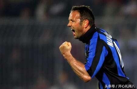 开心大盘点之世界足坛十大任意球大师