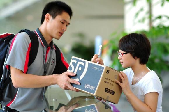 顺丰快递员想月入上万到底有多难?老员工:先做