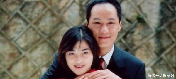 因一剧成名,与大8岁妻子姐弟恋25年始终丁克,