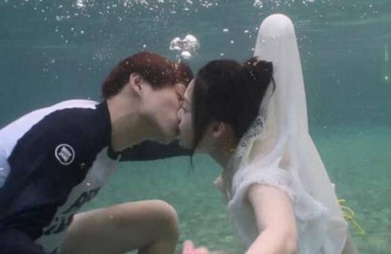 李沁再次公布恋情,对象不是邓伦也不是魏大勋