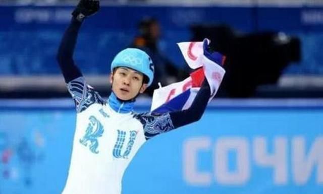 韩国运动员什么待遇?泳坛名将被逼下跪求原谅