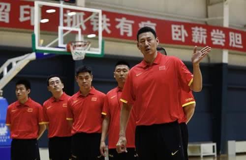中国男篮世预赛大名单敲定,两大王牌缺席能否
