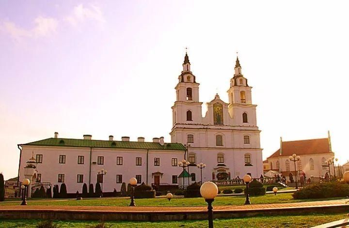 呼和浩特女女远赴欧洲留学是种啥体验?据说一