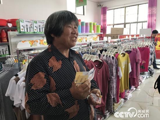 【喜迎十九大 网聚河南扶贫新变化】兰考脱贫210天 每一种“反贫困”方法直指中国力量 【喜迎十九大 网聚河南扶贫新变化】兰考脱贫210天 每一种“反贫困”方法直指中国力量