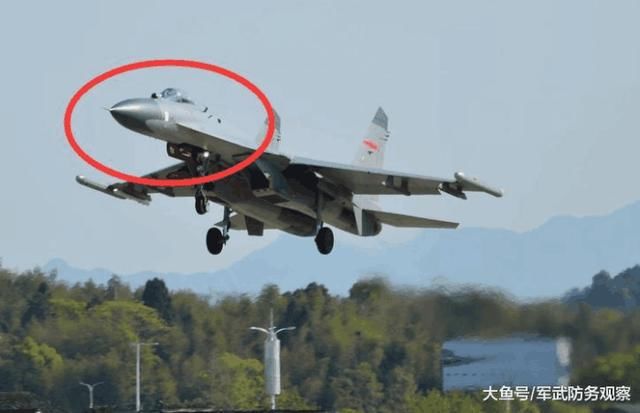 中国歼11D战机浮出水面,作战半径可达1500公