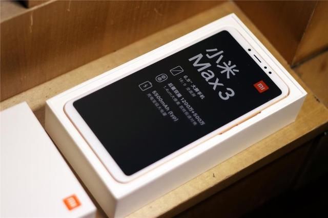 续航碾压其他手机,小米Max 3电池为何这么强?