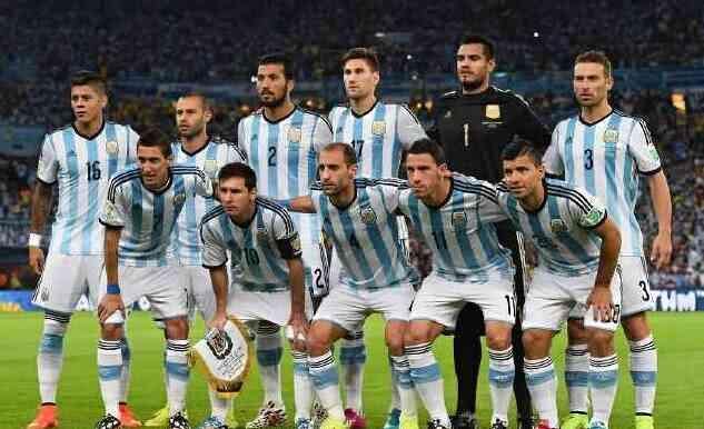 法国队叫高卢雄鸡,阿根廷队叫潘帕斯雄鹰,国足