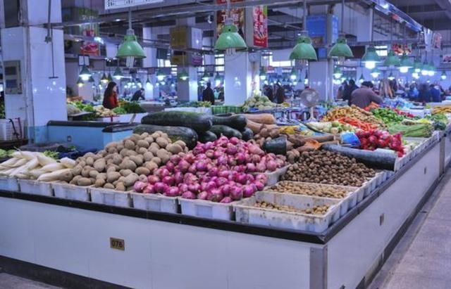 中国恩格尔系数已进入发达国家行列?实物消费