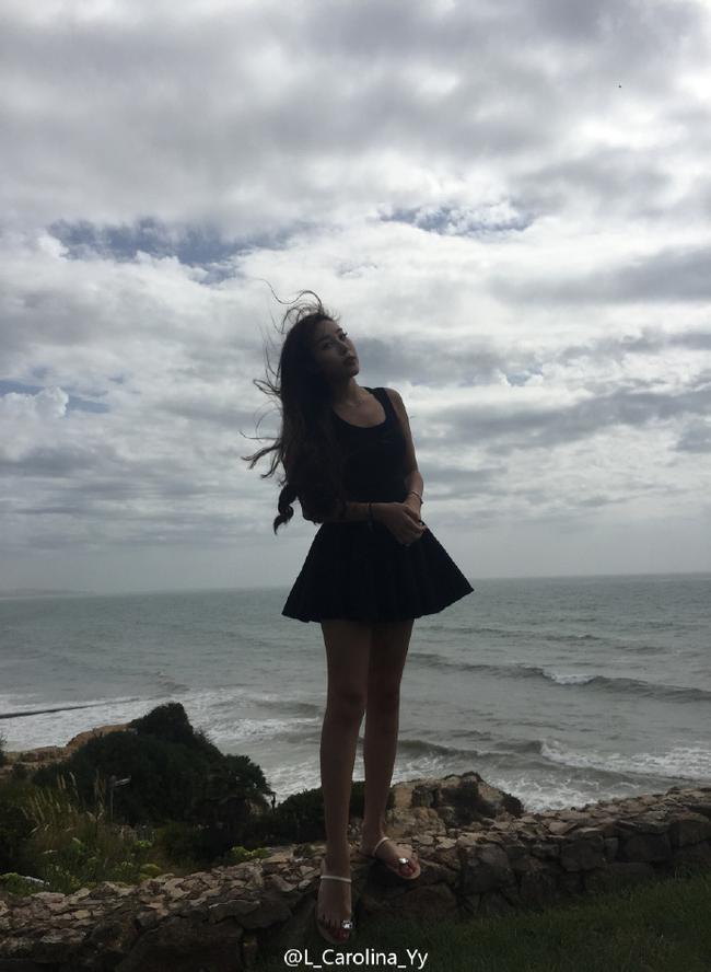 球星背后的她:李源一女友赵晶 为爱一起留洋