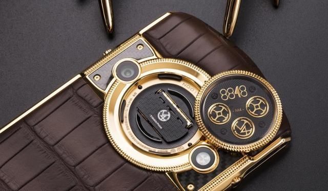 买8848手机的都是一群什么人?是不是真的人傻