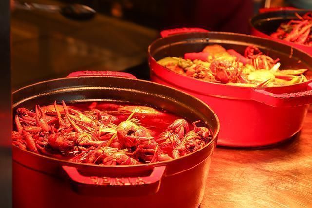 厦门老牌五星自助餐,这次把小龙虾一次吃个够