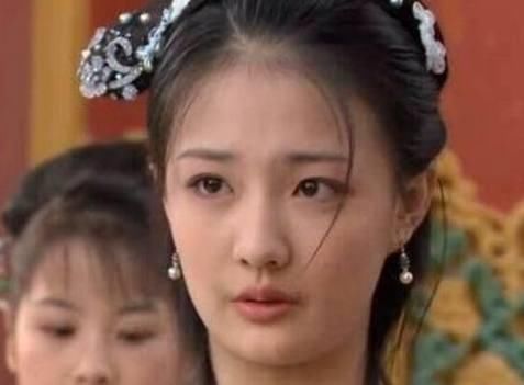 还记得《甄嬛传》里甄嬛妹妹玉娆吗?现在的她