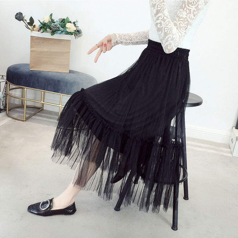 当雪纺上衣配上蕾丝半身裙,不止优雅甜美还超