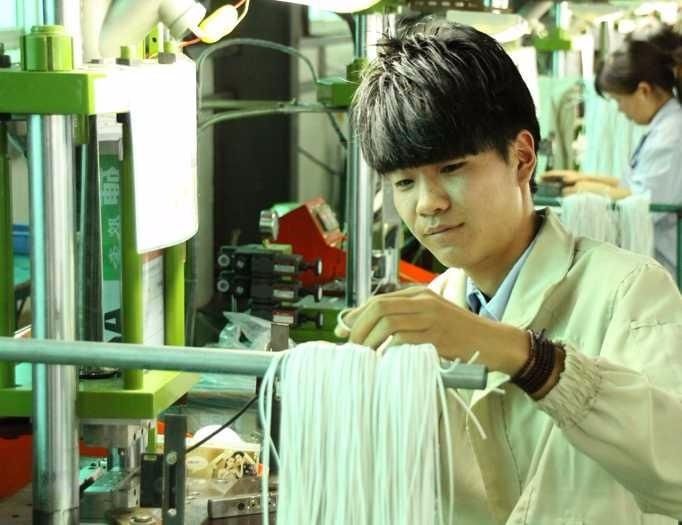 职业调查:广东、浙江、江苏的工厂,普工的工资