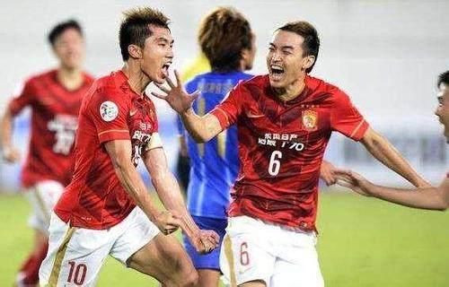 18恒大能否实现三连冠?刘健邹正或离开,球员对